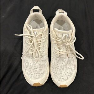 Roxy white/cream lace sneakers